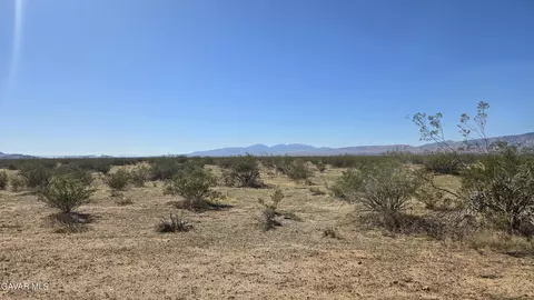 East Glen Rd, Mojave, CA 93501 photo 30