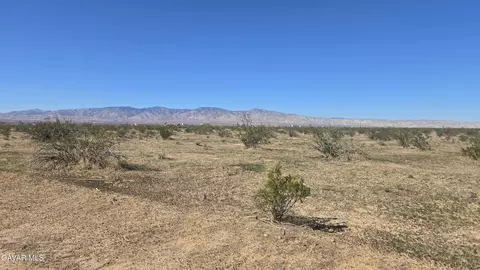 East Glen Rd, Mojave, CA 93501 photo 10