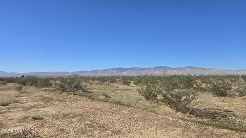 East Glen Rd, Mojave, CA 93501