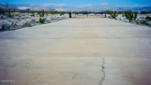 10700 Backus Rd, Rosamond, CA 93560 photo 21