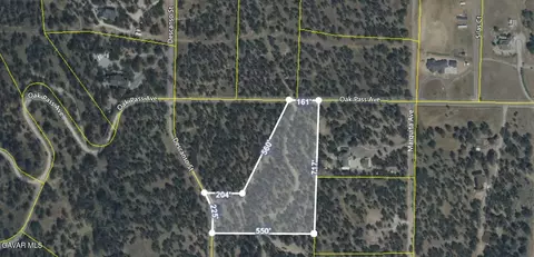 Oak Pass Avenue, Tehachapi, CA 93561