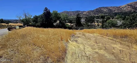 20916 Hacienda Dr, Tehachapi, CA 93561 photo 12