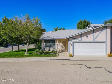 43840 Bobby Jones Dr #1, Lancaster, CA 93536