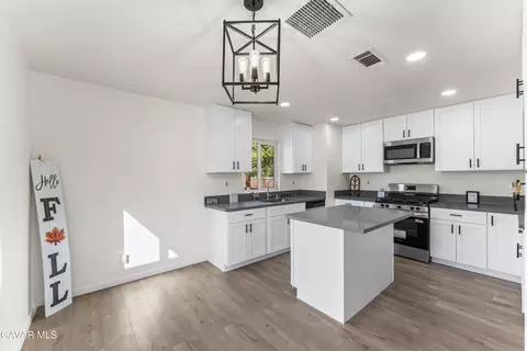40131 174th St E, Palmdale, CA 93591 photo 7