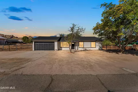 40131 174th St E, Palmdale, CA 93591 photo 2