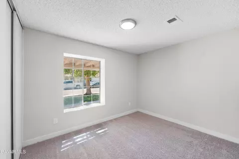 Bedroom - 37537 Sabal Ct, Palmdale, CA 93552 photo 3 of 6