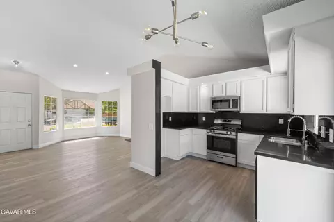 Other - 37537 Sabal Ct, Palmdale, CA 93552 photo 4 of 5