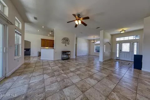 Other - 24500 Jacaranda Dr, Tehachapi, CA 93561 photo 4 of 15