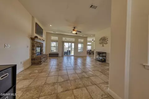 Other - 24500 Jacaranda Dr, Tehachapi, CA 93561 photo 3 of 15