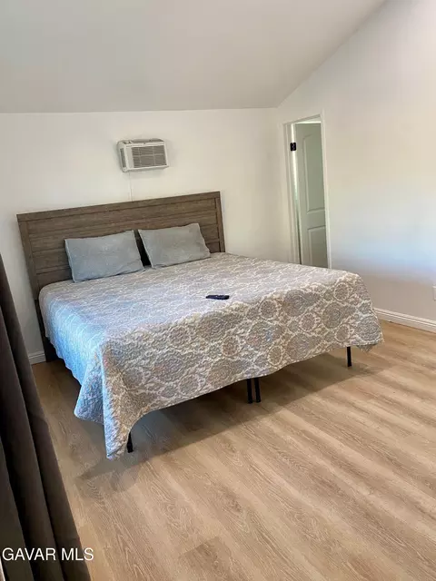 Bedroom - 44135 Gingham Ave, Lancaster, CA 93535 photo 4 of 5
