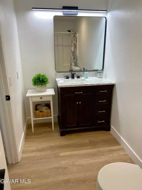 Bath - 44135 Gingham Ave, Lancaster, CA 93535 photo 1 of 5