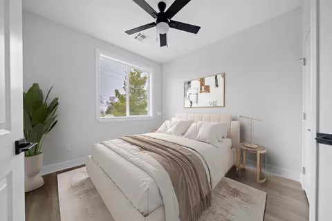 Bedroom - 21500 Mountain Dr, Tehachapi, CA 93561 photo 1 of 2