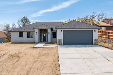 Exterior - 21500 Mountain Dr, Tehachapi, CA 93561 photo 3 of 3
