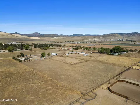 15160 Wade Ave, Tehachapi, CA 93561 photo 11
