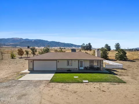 15160 Wade Ave, Tehachapi, CA 93561 photo 4