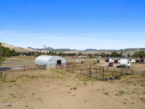 15160 Wade Ave, Tehachapi, CA 93561 photo 7