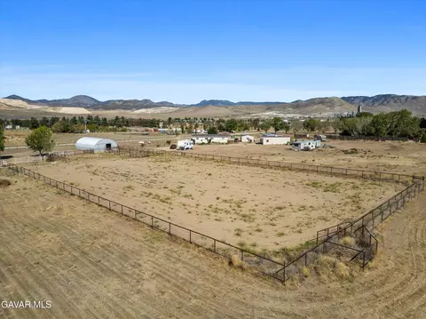 15160 Wade Ave, Tehachapi, CA 93561 photo 10