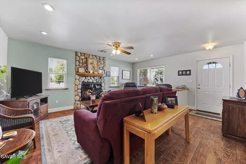 15160 Wade Ave, Tehachapi, CA 93561 photo 17