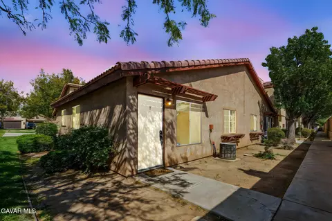 1700 Avenue Q14 Ave E #8, Palmdale, CA 93550