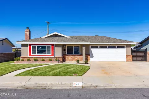 221 Bartlett St, Tehachapi, CA 93561