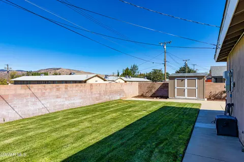 221 Bartlett St, Tehachapi, CA 93561 photo 18