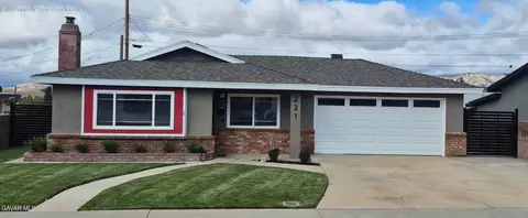 221 Bartlett St, Tehachapi, CA 93561 photo 2