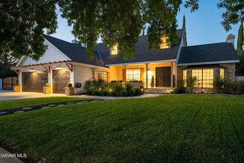 Exterior - 2729 Parton Circle Cir, Lancaster, CA 93536 photo 2 of 17