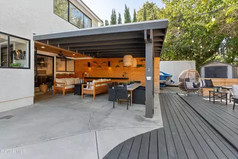 Exterior - 2729 Parton Circle Cir, Lancaster, CA 93536 photo 5 of 17
