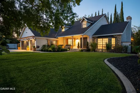 Exterior - 2729 Parton Circle Cir, Lancaster, CA 93536 photo 11 of 17