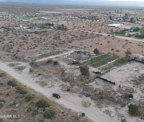 175 Th Ste Vic Avenue T, Palmdale, CA 93591 photo 7