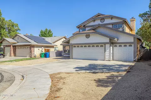 43602 Serenity Ct, Lancaster, CA 93535 photo 5