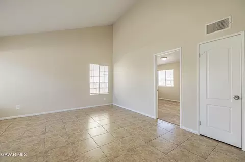 43602 Serenity Ct, Lancaster, CA 93535 photo 8