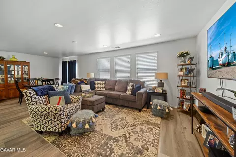 Living - 3339 James Ct, Lancaster, CA 93535 photo 2 of 2