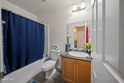 Bath - 3339 James Ct, Lancaster, CA 93535 photo 1 of 2
