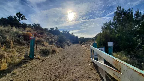 Vicinity Ross Rd, Juniper Hills, CA 93543