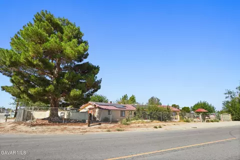 9555 Avenue T14 E, Littlerock, CA 93543