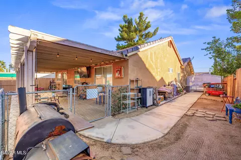 10852 Bonanza Rd, Adelanto, CA 92301 photo 31