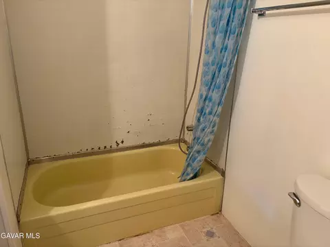 38015 30th St E #27, Palmdale, CA 93550 photo 11