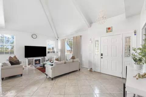 44559 Aspen St, Lancaster, CA 93535 photo 5