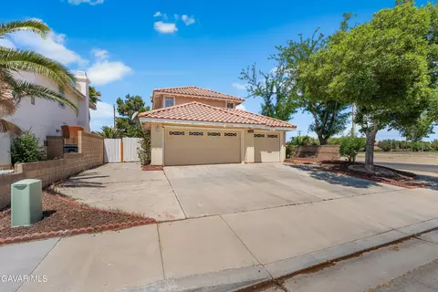 44559 Aspen St, Lancaster, CA 93535 photo 41