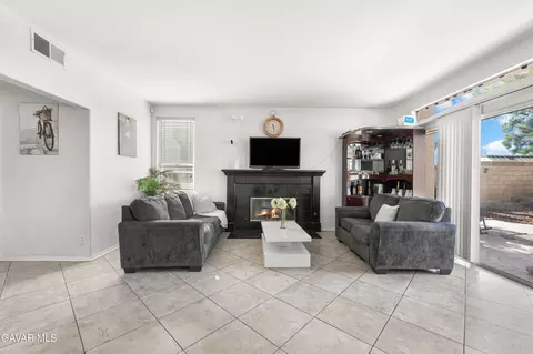 44559 Aspen St, Lancaster, CA 93535 photo 21