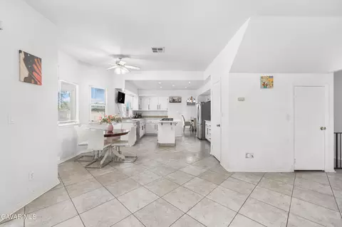 44559 Aspen St, Lancaster, CA 93535 photo 18
