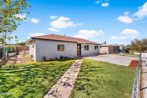 225 Alvord St N, Ridgecrest, CA 93555
