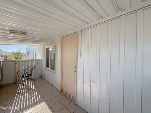2515 E Ave I #W23, Lancaster, CA 93535 photo 4