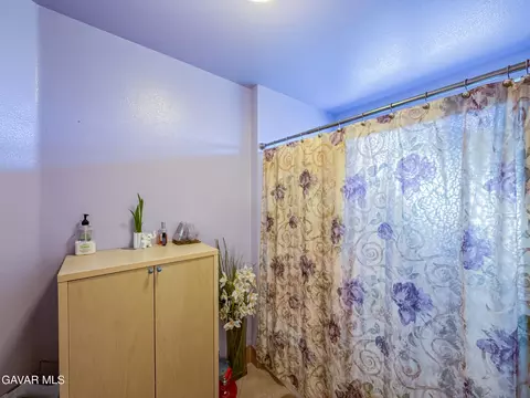 Bath - 43925 17th St E, Lancaster, CA 93535 photo 5 of 6