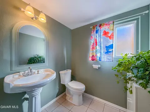 Bath - 43925 17th St E, Lancaster, CA 93535 photo 1 of 6
