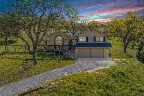 27350 Oakflat Dr, Tehachapi, CA 93561 photo 1