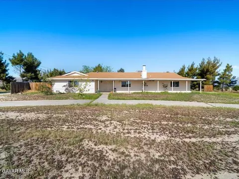 48881 190th St W, Lancaster, CA 93536
