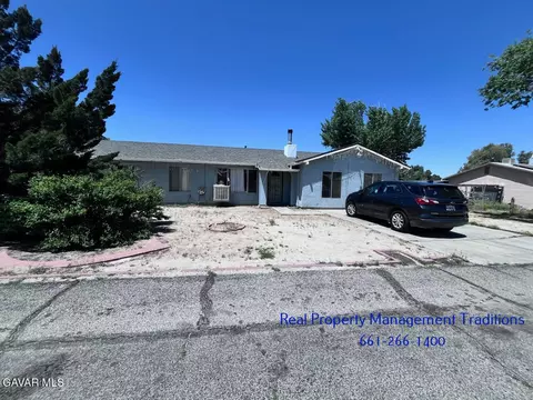 40125 178th St E, Palmdale, CA 93591 photo 1