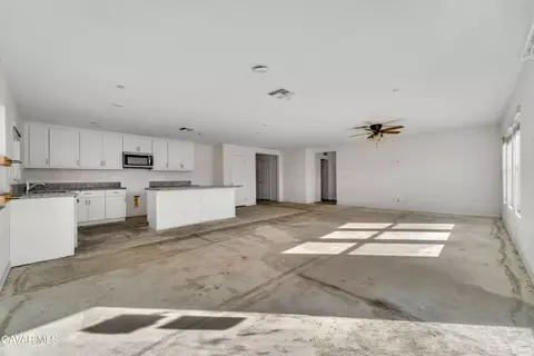 Living - 44755 22nd St E, Lancaster, CA 93535 photo 3 of 3